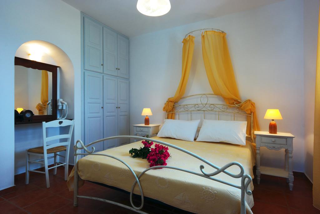Folégandros Belvedere Apartments الغرفة الصورة