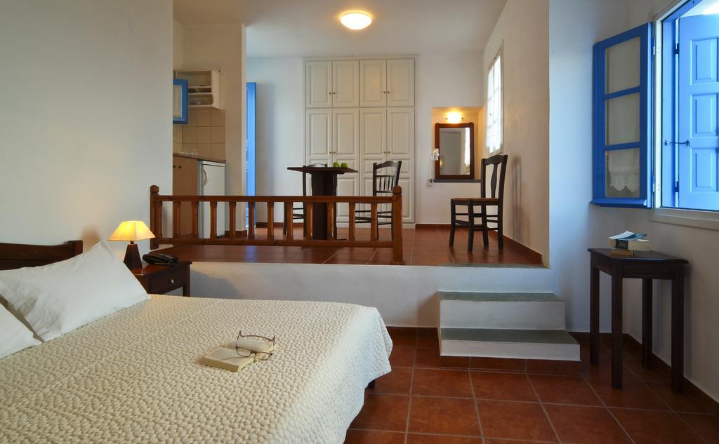Folégandros Belvedere Apartments الغرفة الصورة